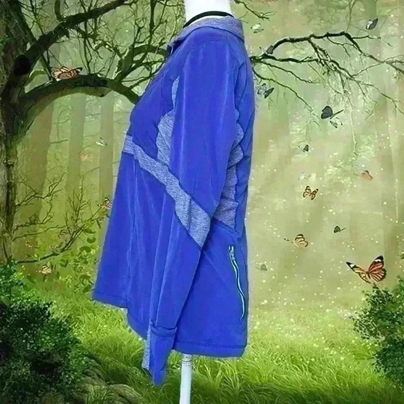 Lululemon Run: Distance Pigment Blue Pullover - Picture 5 of 10